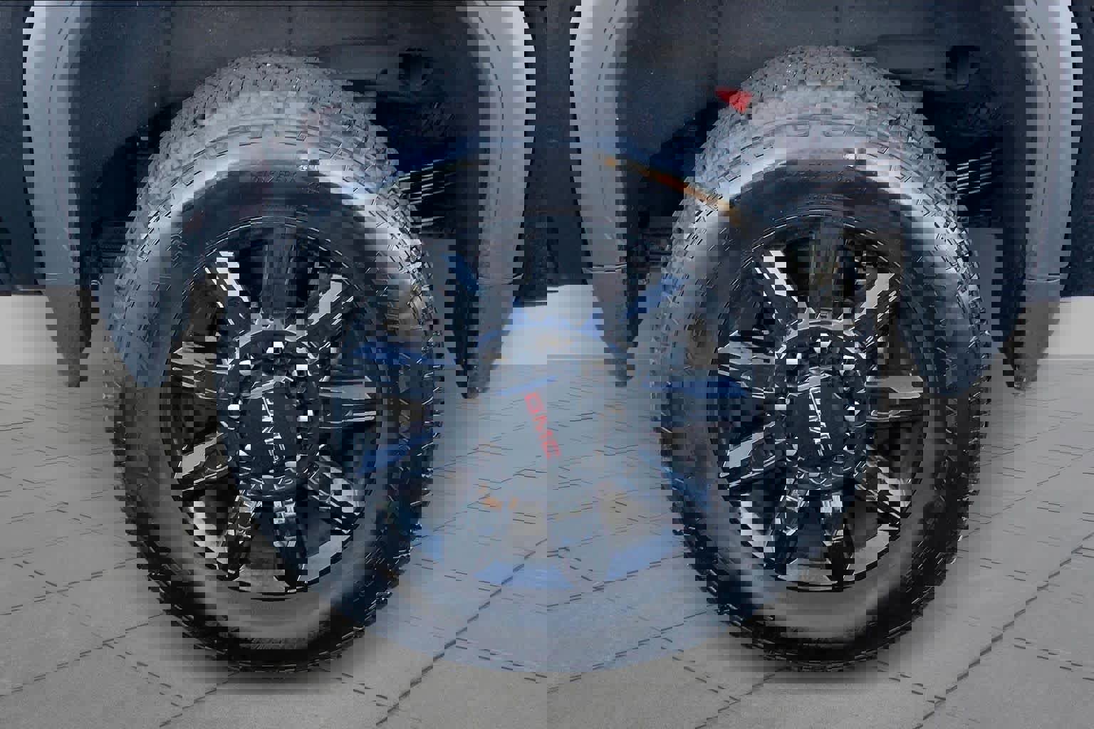 Used 2025 GMC Sierra 2500 AT4 w/ AT4 Premium Plus Package image 10