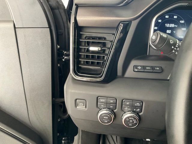 Used 2023 GMC Sierra 1500 AT4 w/ Technology Package AWD/4WD image 9