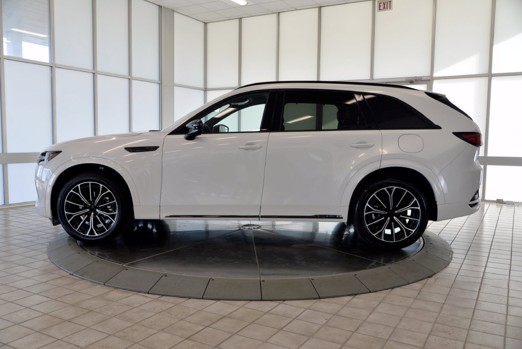Certified 2026 MAZDA CX-70 3.3 Turbo S w/ Premium Package AWD/4WD image 5