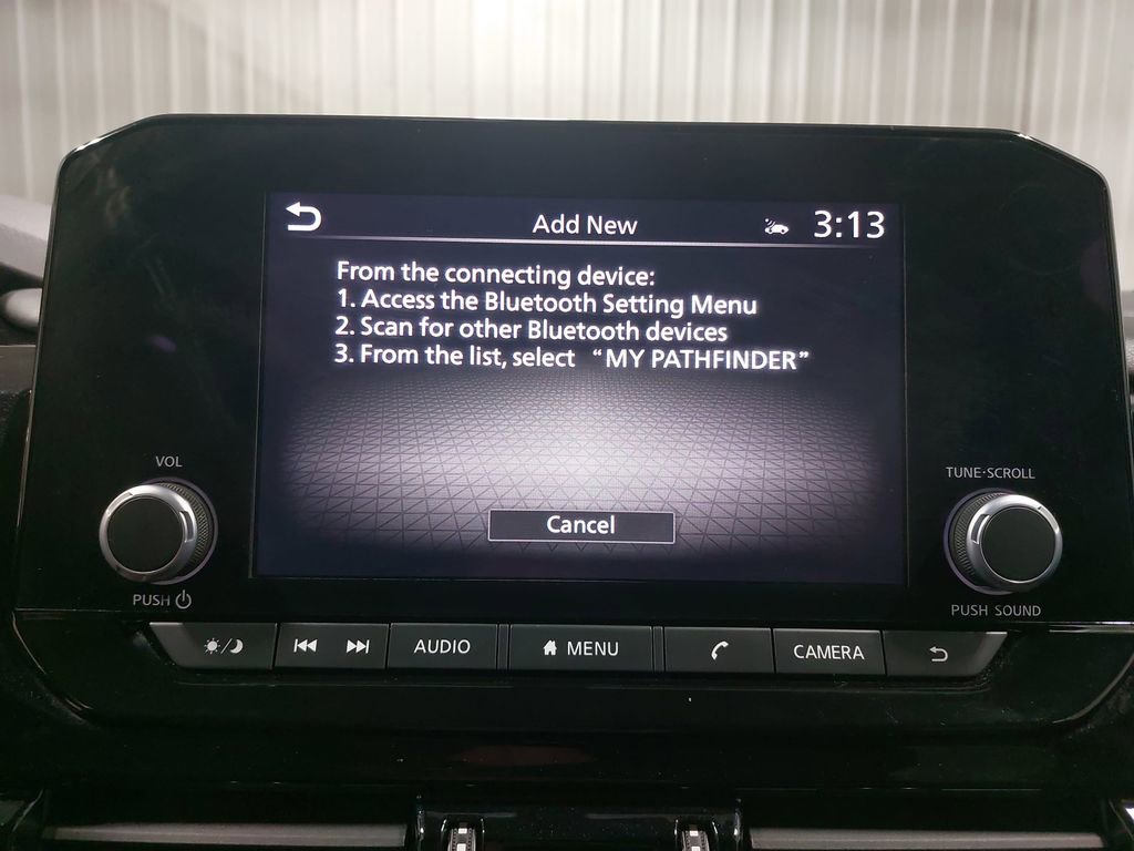 Used 2025 Nissan Pathfinder SV image 25