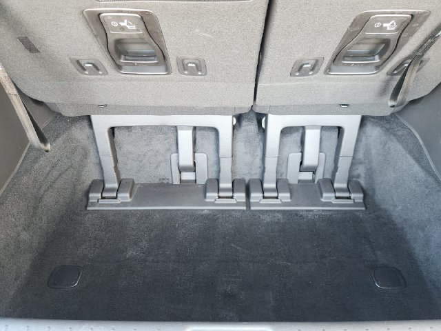Used 2025 Kia Carnival SX Prestige FWD image 34