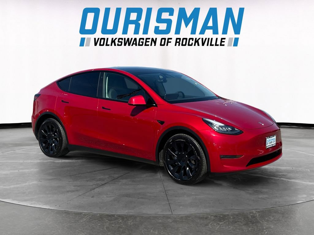 Used 2021 Tesla Model Y Long Range image 1