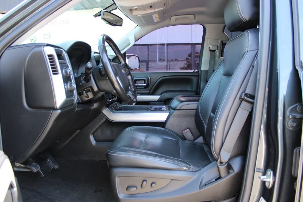 Used 2018 Chevrolet Silverado 1500 LT w/ All Star Edition AWD/4WD image 11