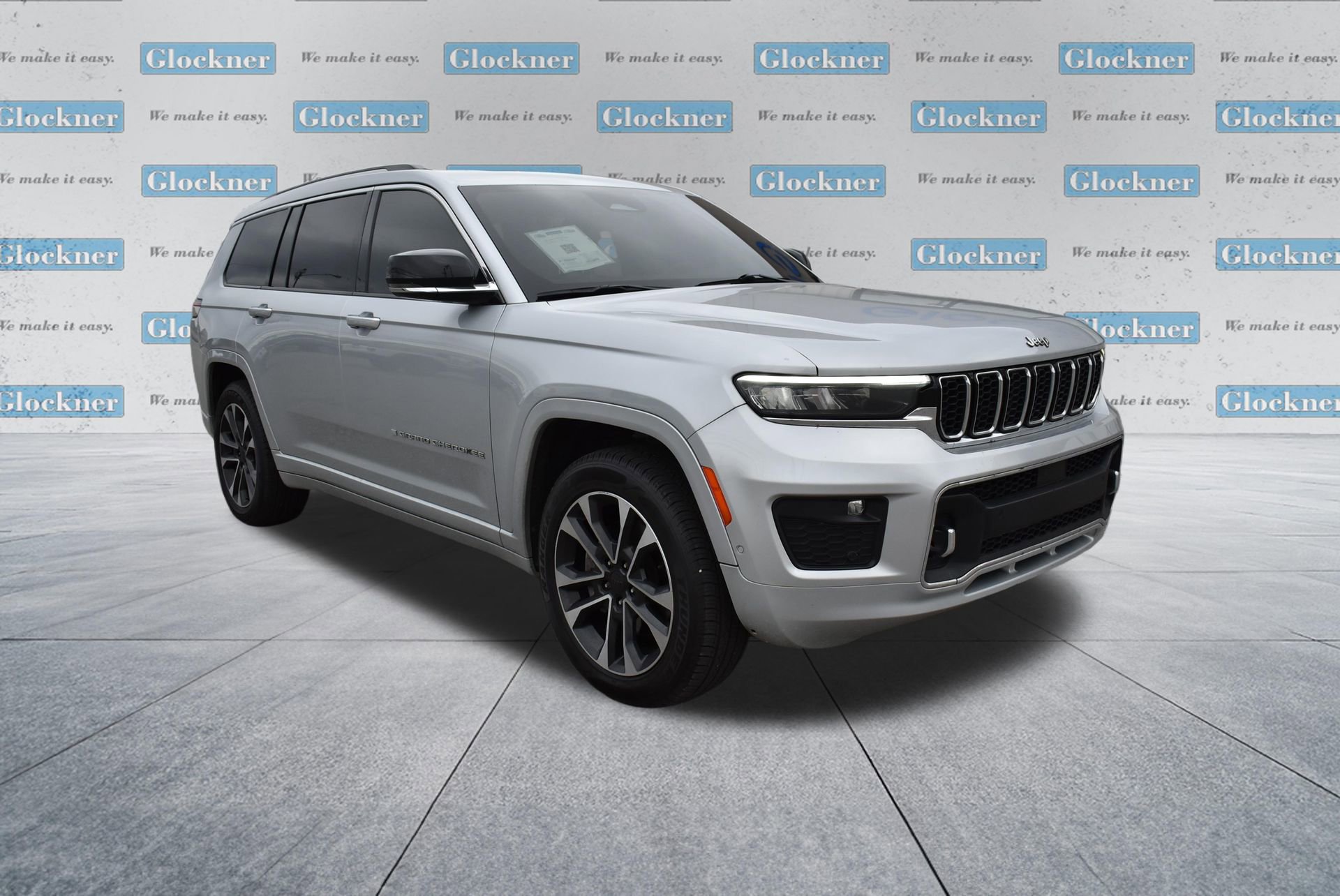 Used 2021 Jeep Grand Cherokee L Overland w/ Luxury Tech Group IV image 3