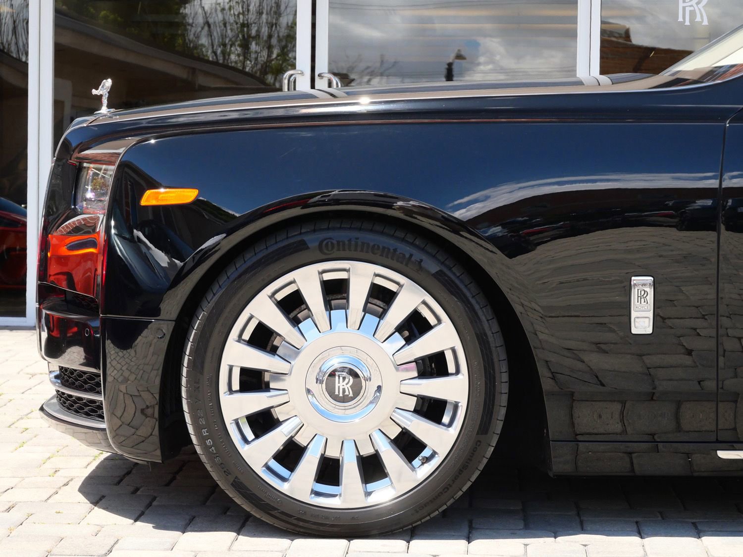Certified 2024 Rolls-Royce Phantom Extended Wheelbase w/ The Phantom Package image 12