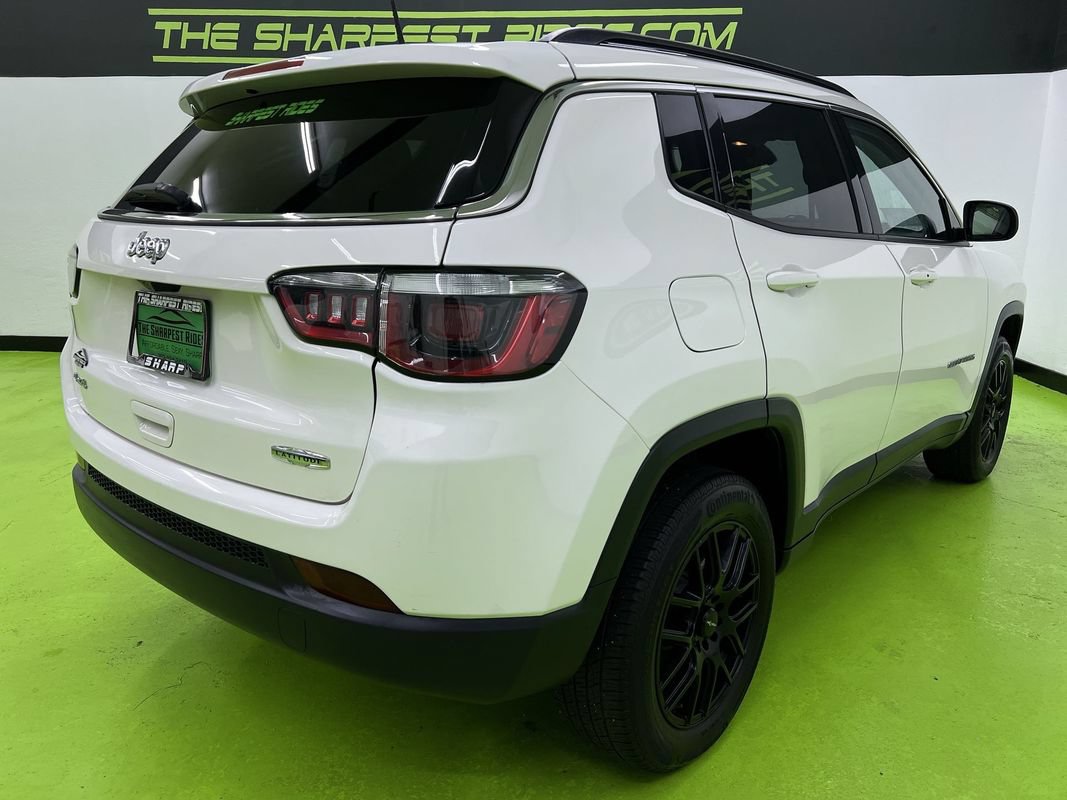 Used 2019 Jeep Compass Latitude w/ Popular Equipment Group AWD/4WD image 10
