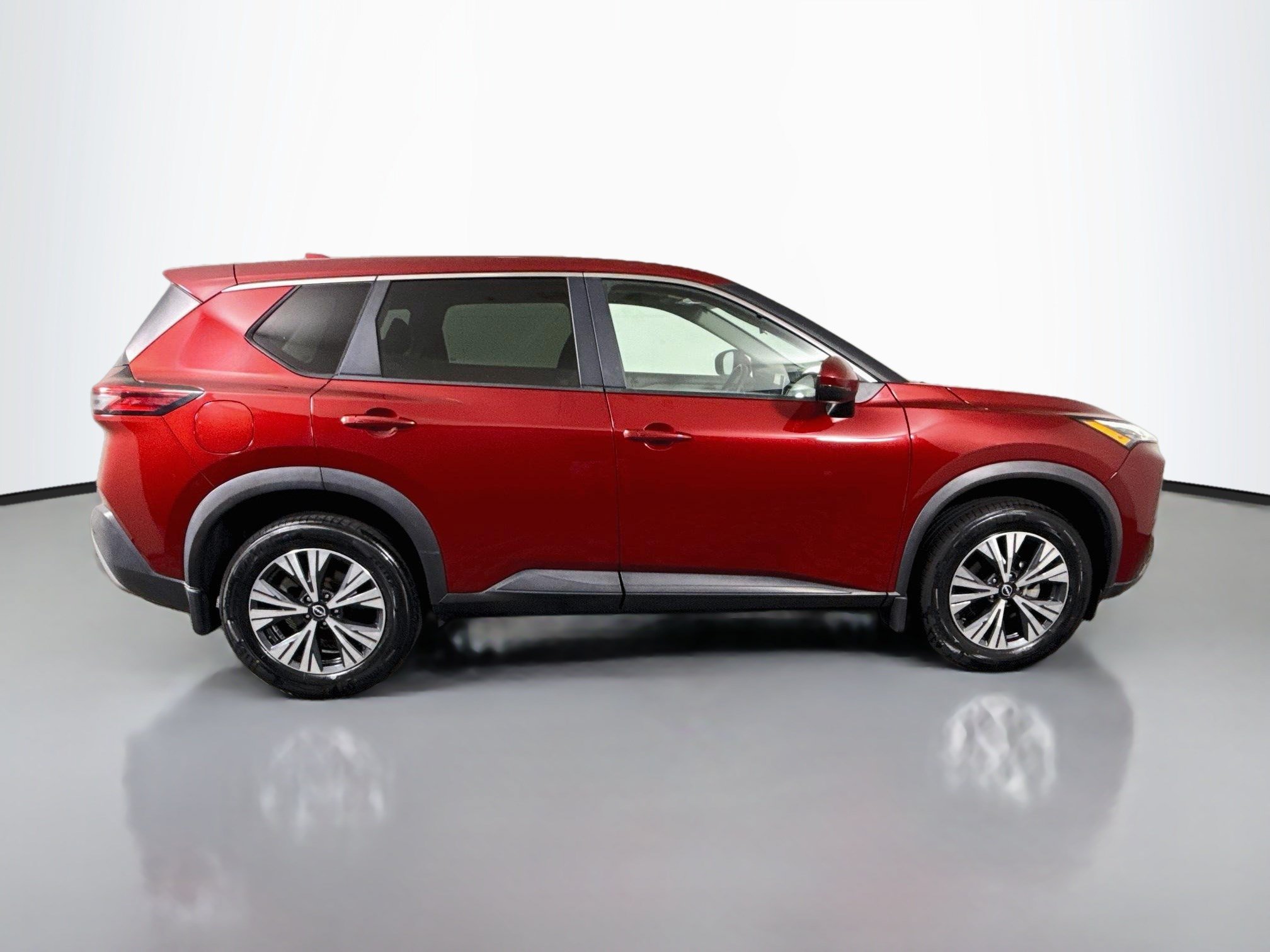 Used 2022 Nissan Rogue SV FWD image 11