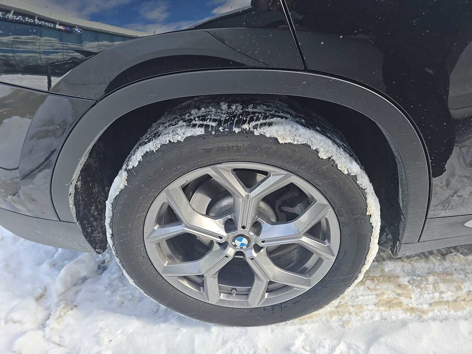 Certified 2023 BMW X3 xDrive30i w/ Premium Package image 8