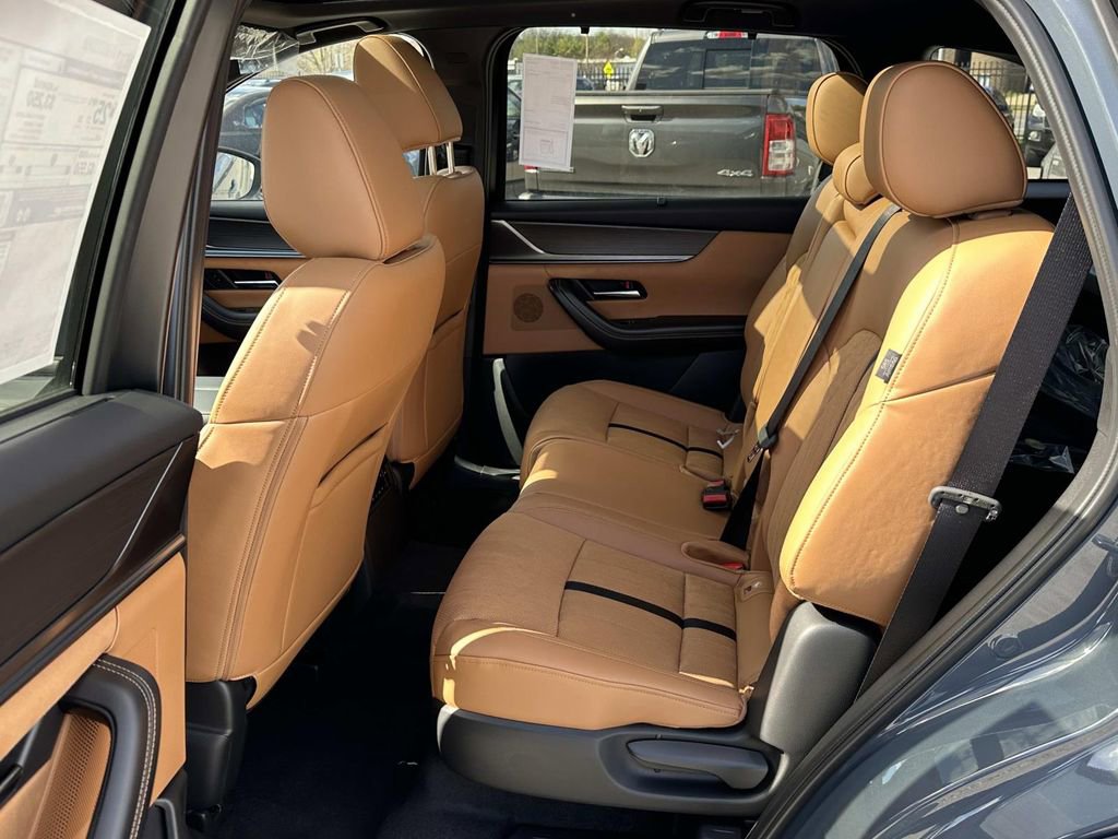 New 2025 MAZDA CX-70 3.3 Turbo S w/ Premium Plus image 18