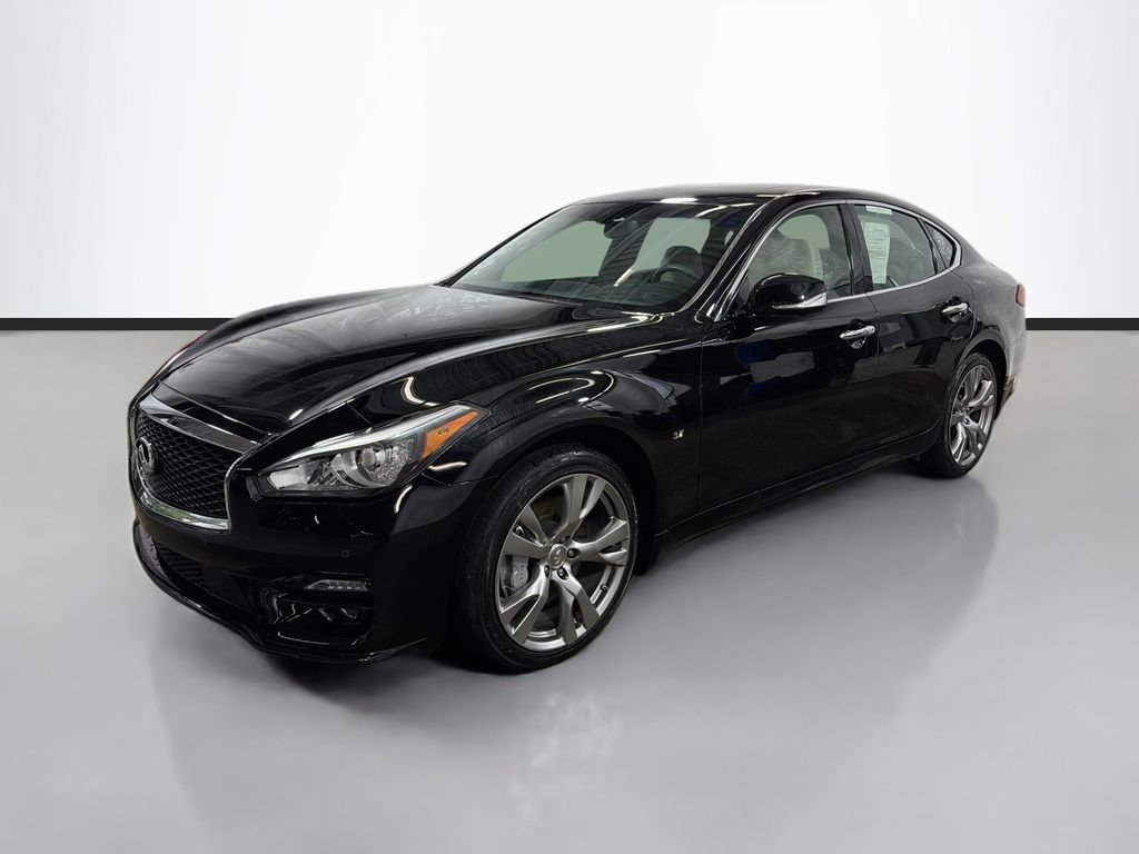 Used 2016 INFINITI Q70 3.7 w/ Technology Package AWD/4WD image 5