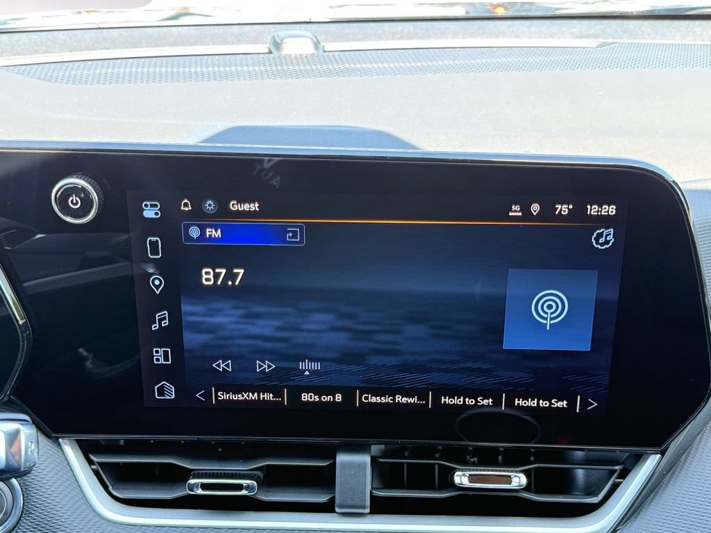 New 2027 Chevrolet Equinox LT w/ Safety and Technology Package AWD/4WD image 14