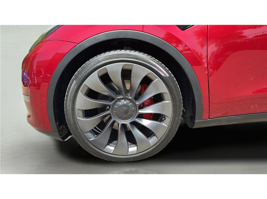 Used 2024 Tesla Model Y Performance AWD/4WD image 41