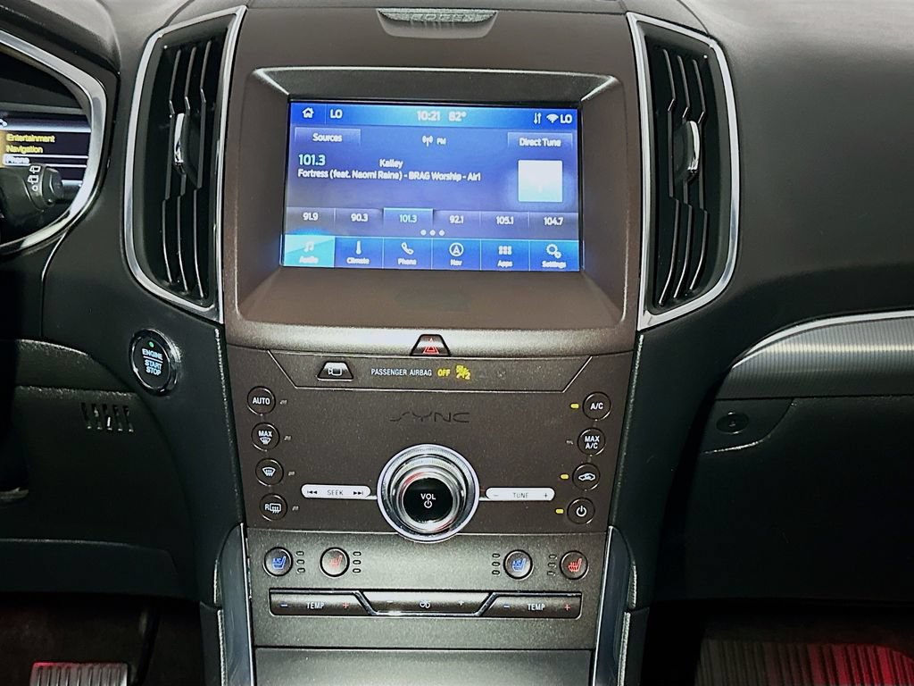 Used 2020 Ford Edge Titanium w/ Equipment Group 301A AWD/4WD image 13