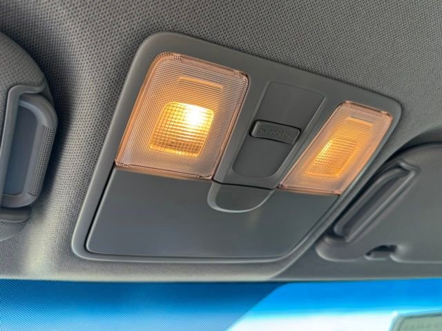 Used 2016 Hyundai Veloster image 21