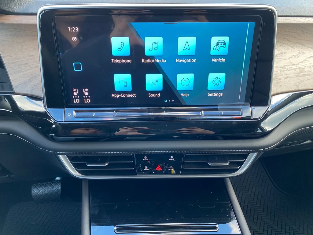 New 2026 Volkswagen Atlas SE FWD image 16