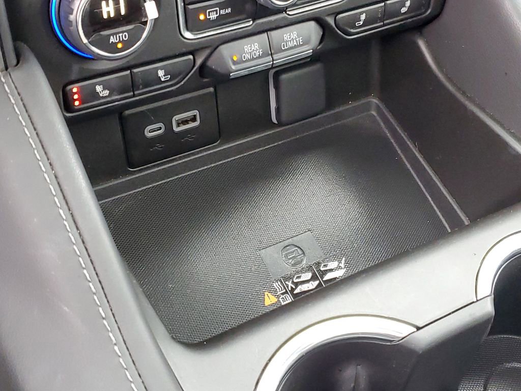 Certified 2024 Chevrolet Tahoe Z71 w/ Luxury Package image 23