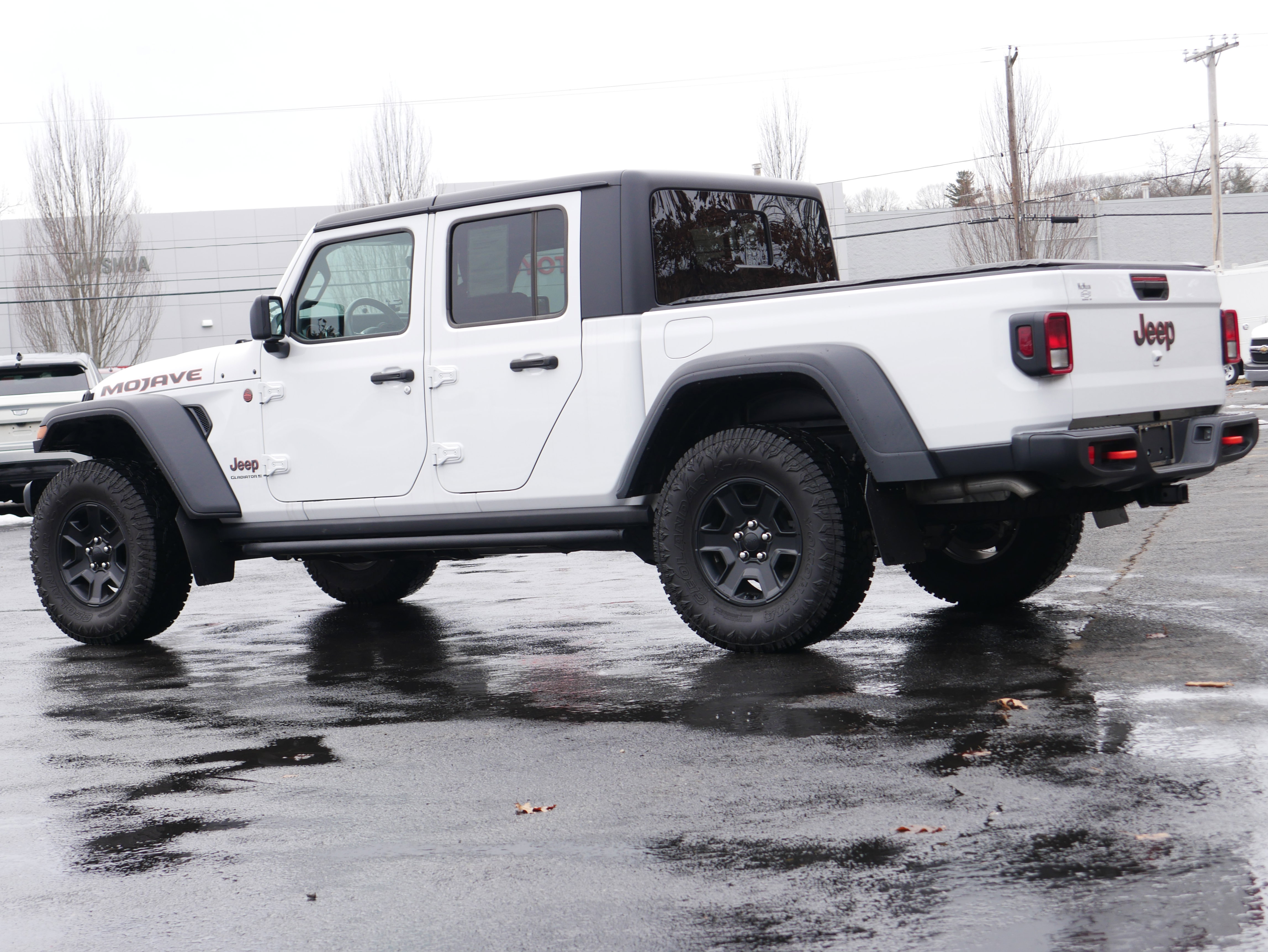 Used 2023 Jeep Gladiator Mojave w/ Cold Weather Group image 4