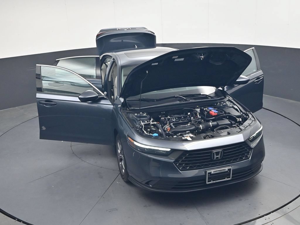 Used 2023 Honda Accord EX image 40
