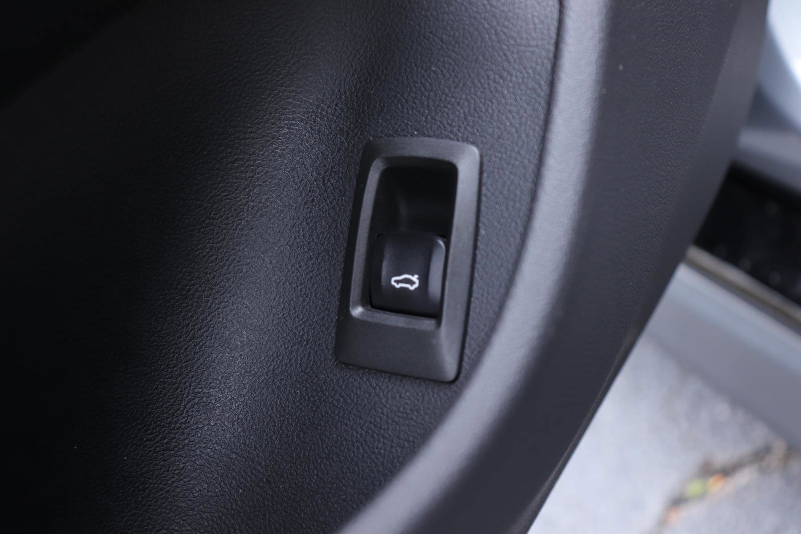 Certified 2025 BMW 430i w/ Premium Package image 26