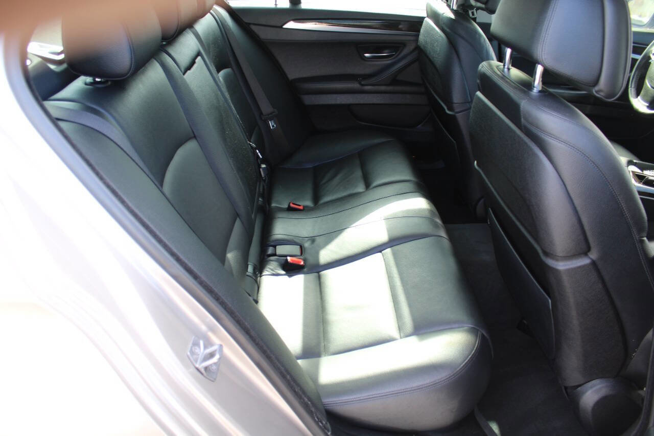 Used 2014 BMW 535d xDrive image 6