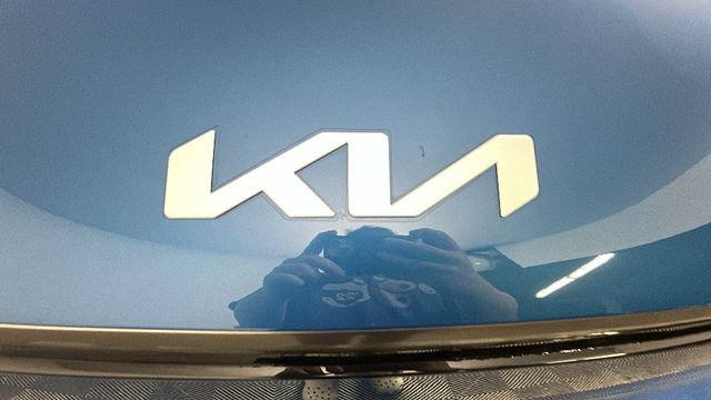 Used 2024 Kia EV9 GT-Line AWD/4WD image 8