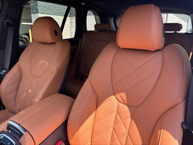 Certified 2026 BMW X5 xDrive50e w/ M Sport Package AWD/4WD image 19