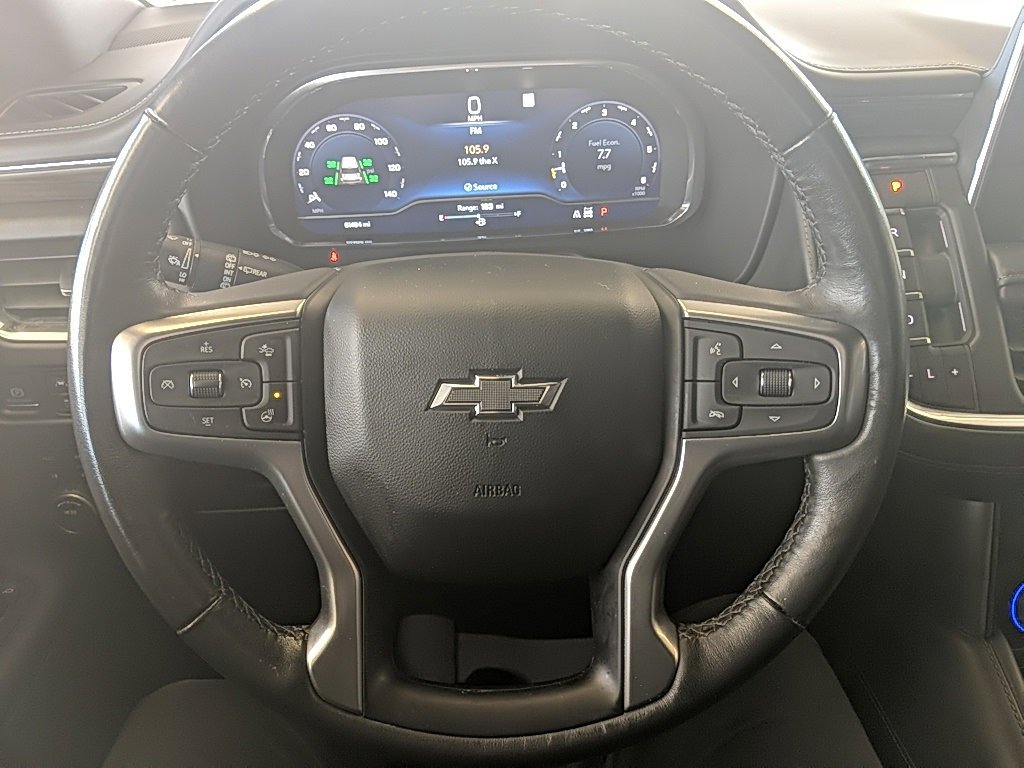 Used 2022 Chevrolet Suburban Z71 w/ Luxury Package image 20