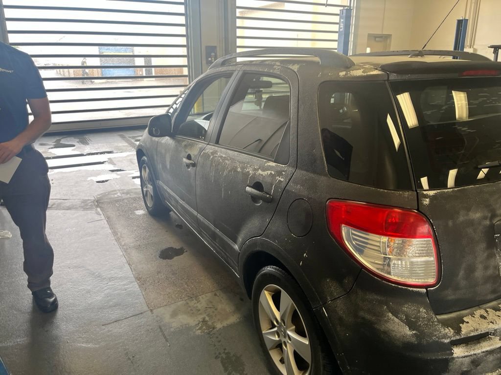 Used 2008 Suzuki SX4 AWD Hatchback image 10