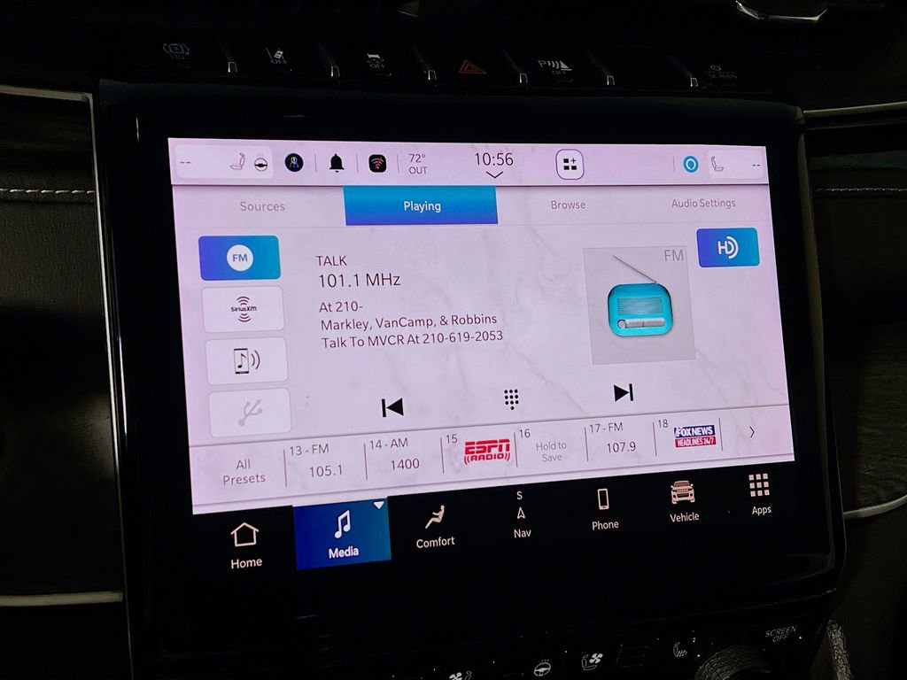 Used 2023 Jeep Grand Cherokee 4WD 4xe w/ Luxury Tech Group II image 13