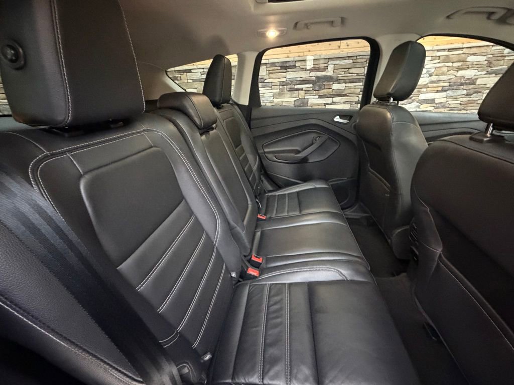 Used 2018 Ford Escape Titanium w/ Ford Safe & Smart Package AWD/4WD image 34