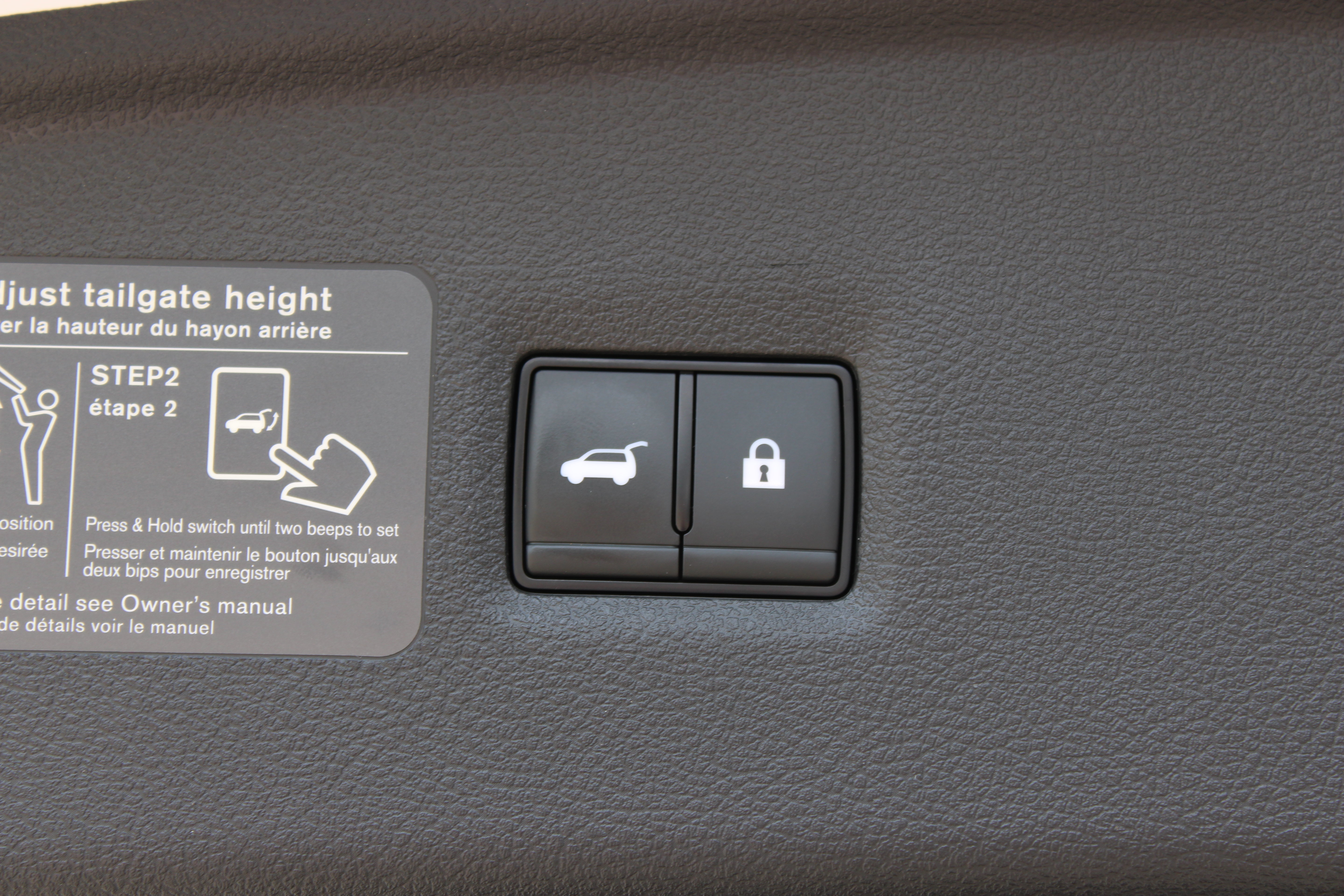 Used 2023 INFINITI QX55 Sensory w/ Lighting Package AWD/4WD image 6