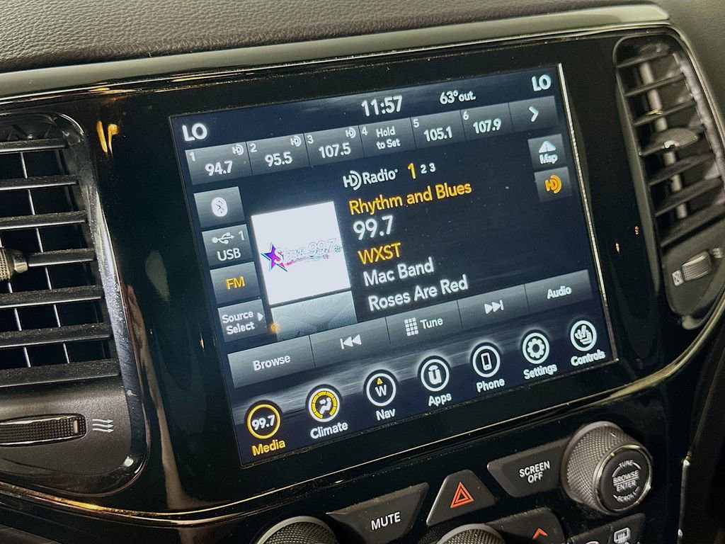 Used 2021 Jeep Grand Cherokee Limited X image 30