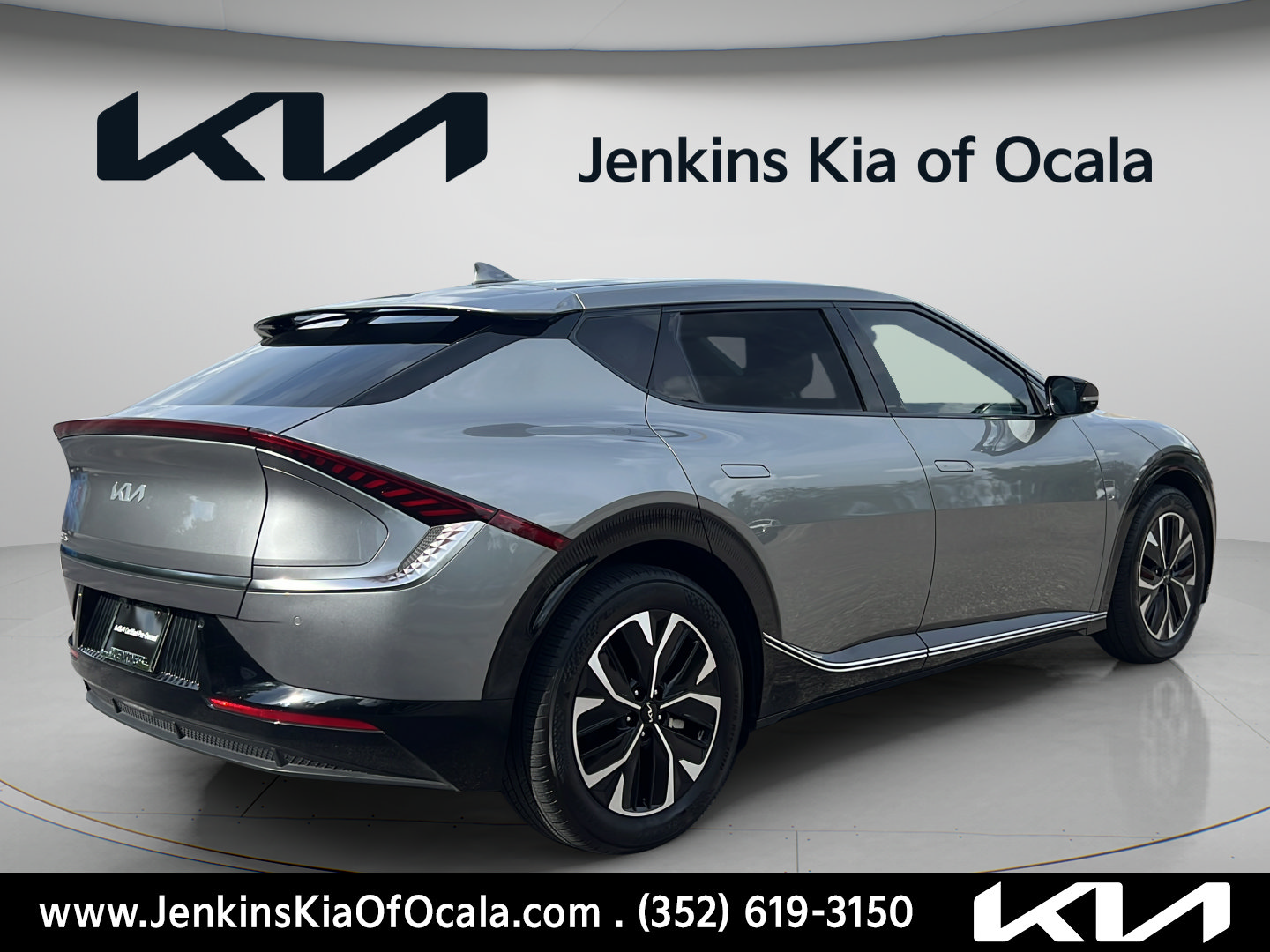 Certified 2023 Kia EV6 Wind AWD/4WD image 3