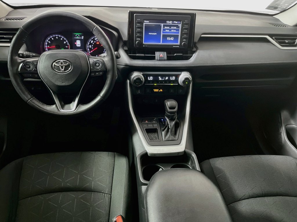 Used 2021 Toyota RAV4 XLE w/ Convenience Package FWD image 26