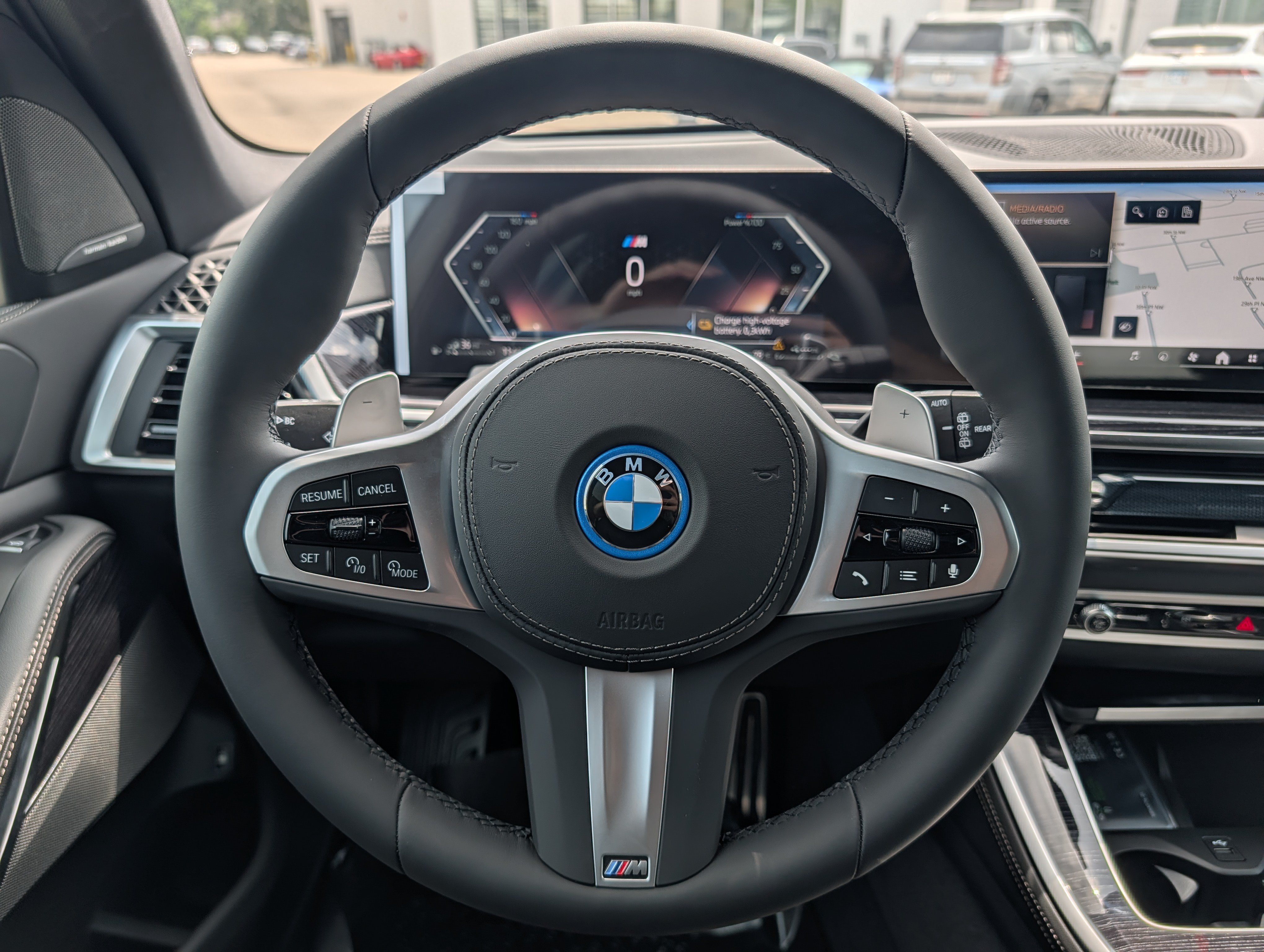 New 2026 BMW X5 xDrive50e w/ M Sport Package AWD/4WD image 9