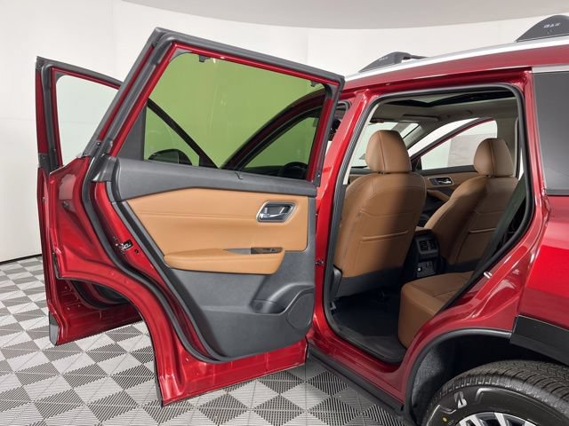 New 2026 Nissan Rogue Platinum w/ Platinum Premium Package AWD/4WD image 40