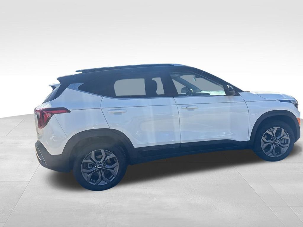 Used 2024 Kia Seltos S image 16