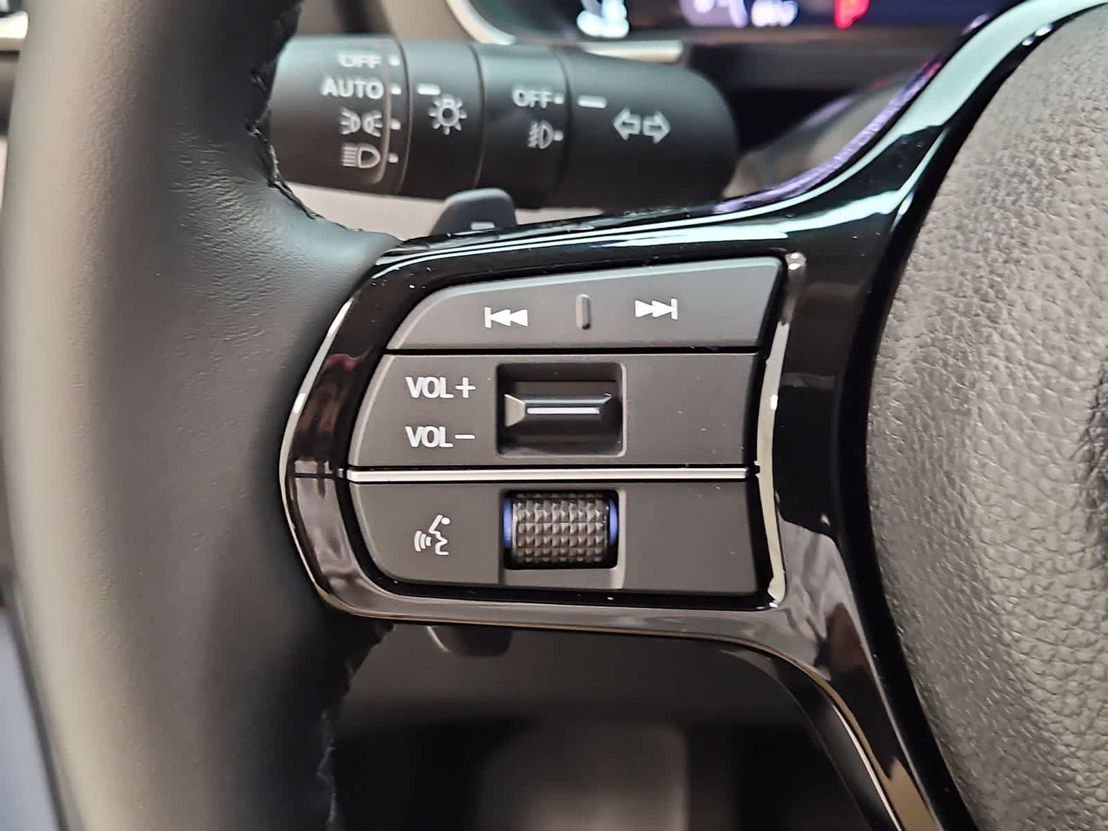 Certified 2026 Honda Pilot EX-L image 12