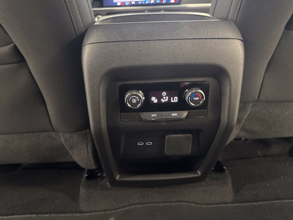 New 2026 Chevrolet Traverse LT w/ Enhanced Driving Package FWD image 37