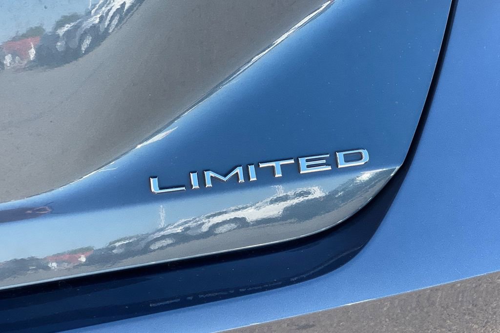 Certified 2022 Toyota Avalon Limited w/ Advanced Safety Package image 27