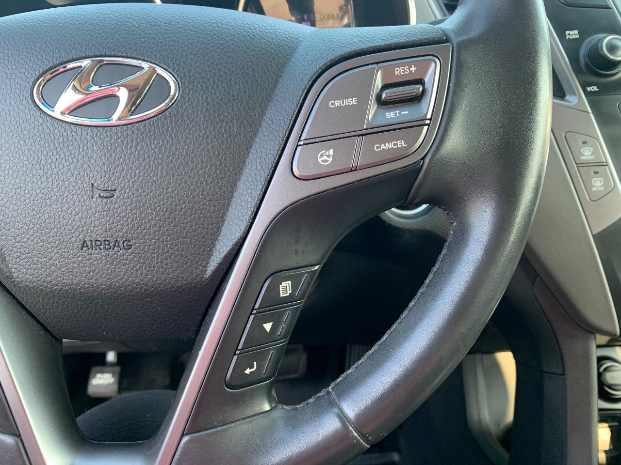 Used 2013 Hyundai Santa Fe Sport 2.0T AWD/4WD image 18