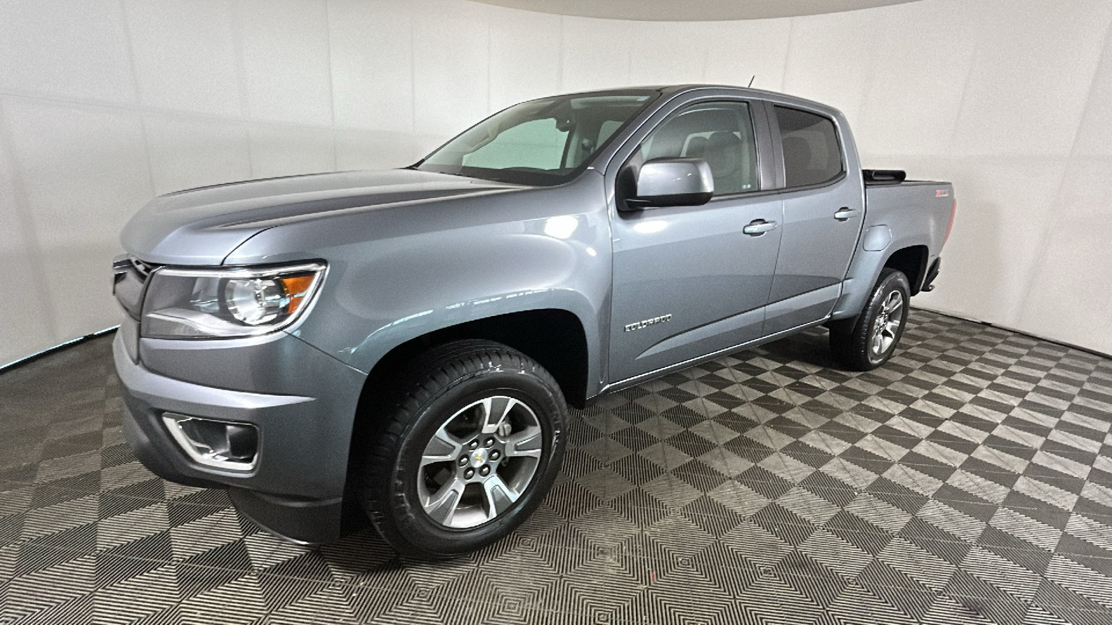 Used 2019 Chevrolet Colorado Z71 AWD/4WD image 8