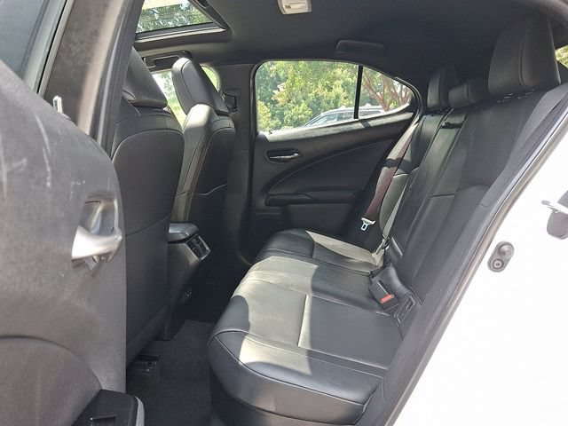 Used 2024 Lexus UX 250h F Sport AWD/4WD image 10