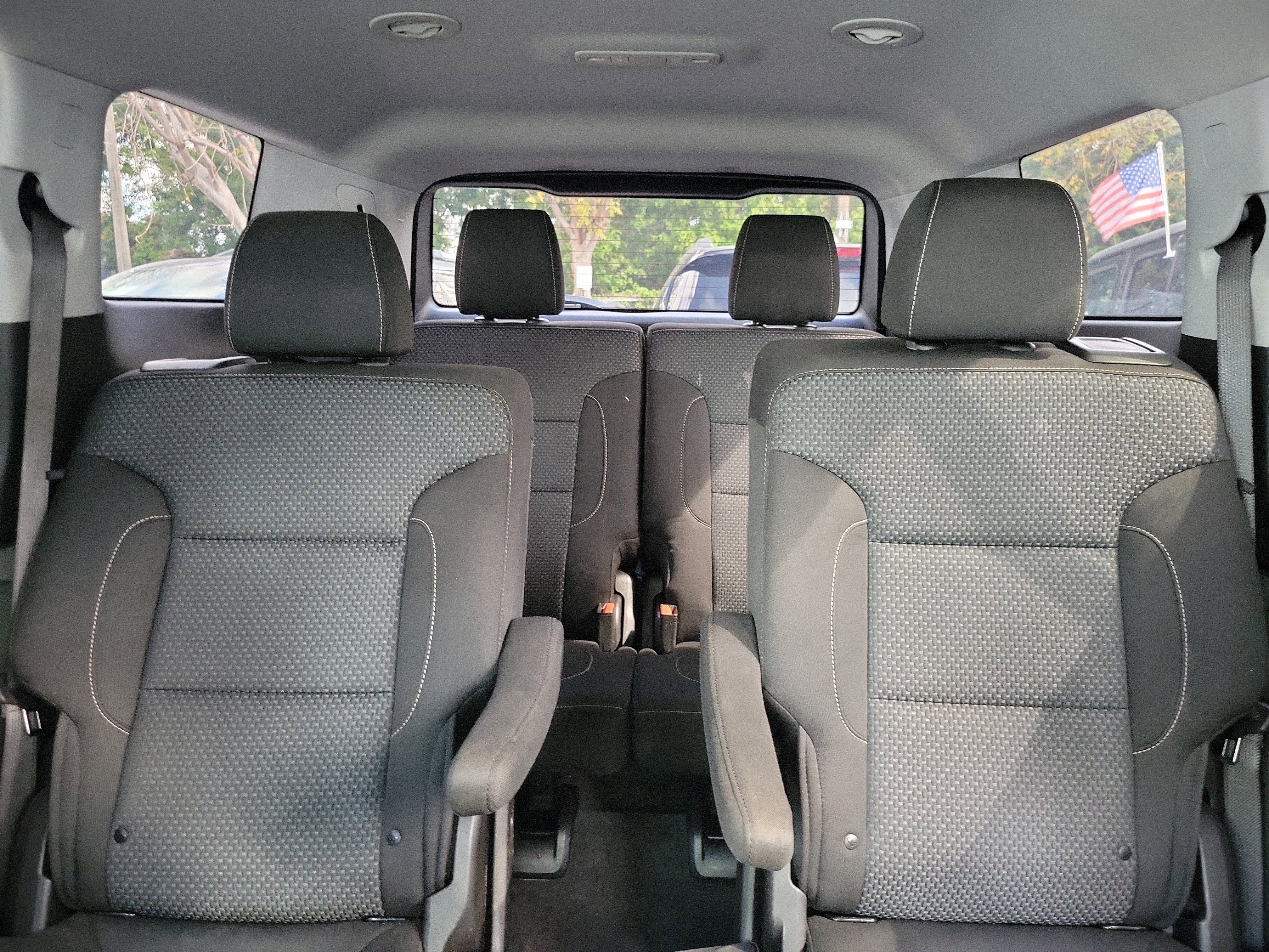 Used 2021 GMC Acadia SLE w/ Driver Convenience Package image 15