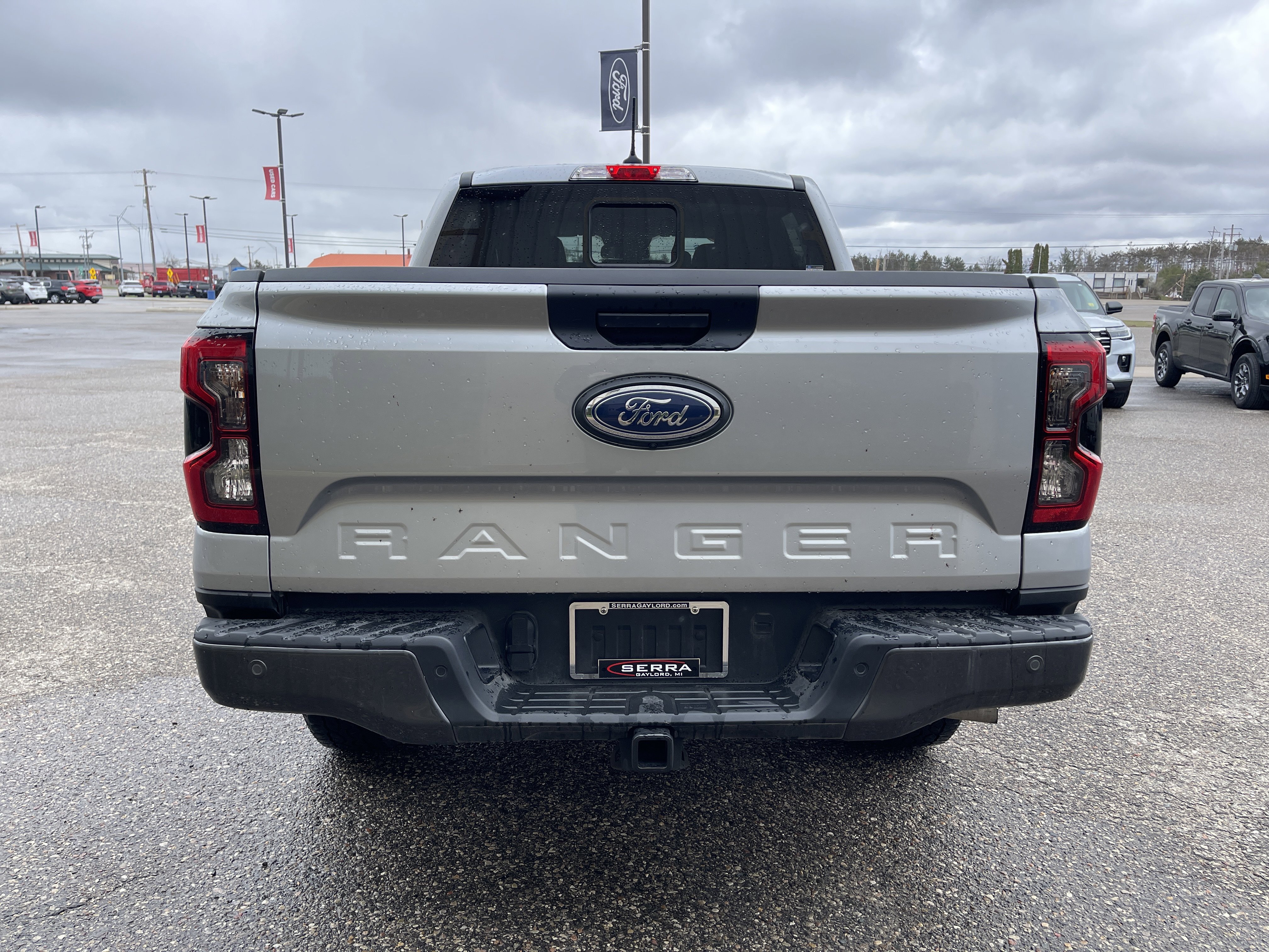 Used 2024 Ford Ranger XLT w/ Equipment Group 301A Mid AWD/4WD image 4