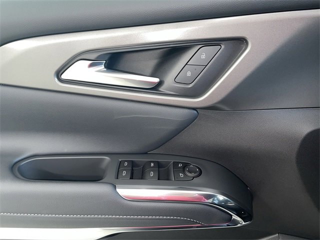 New 2026 Chevrolet Traverse LT w/ Midnight/Sport Edition image 25