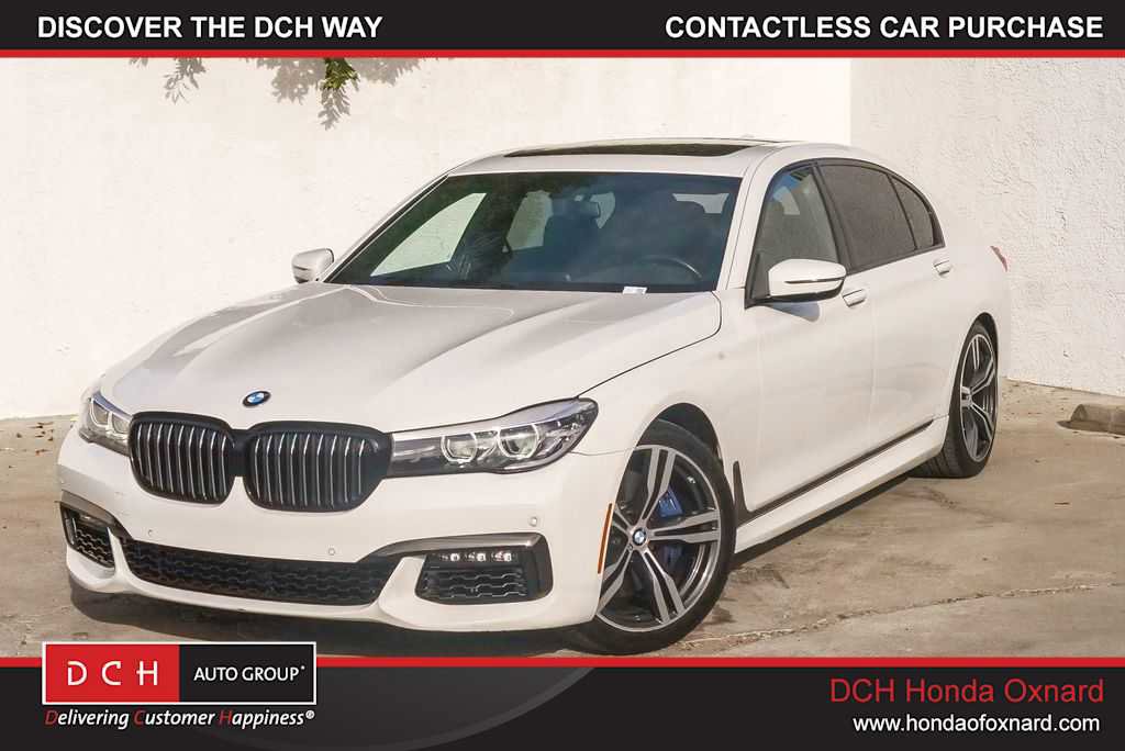 Used 2018 BMW 740i image 1