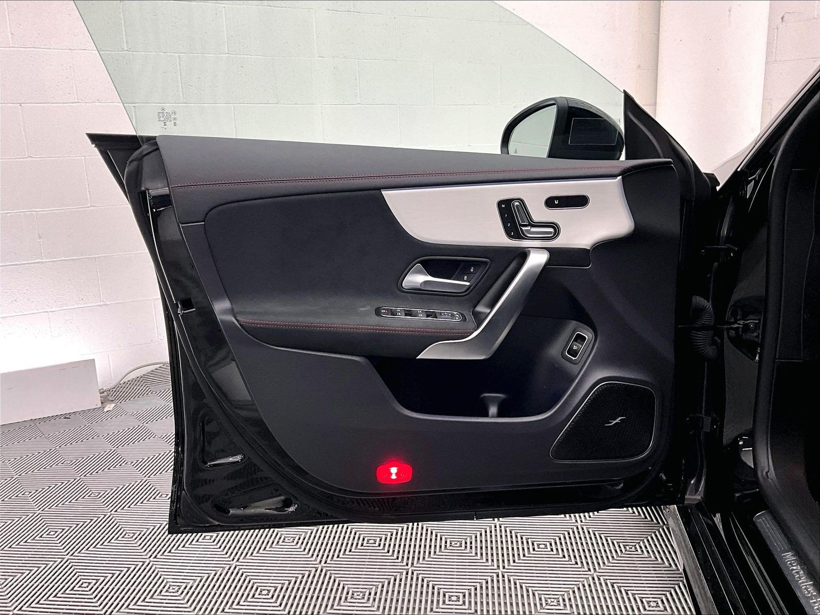 Certified 2024 Mercedes-Benz CLA 250 image 24