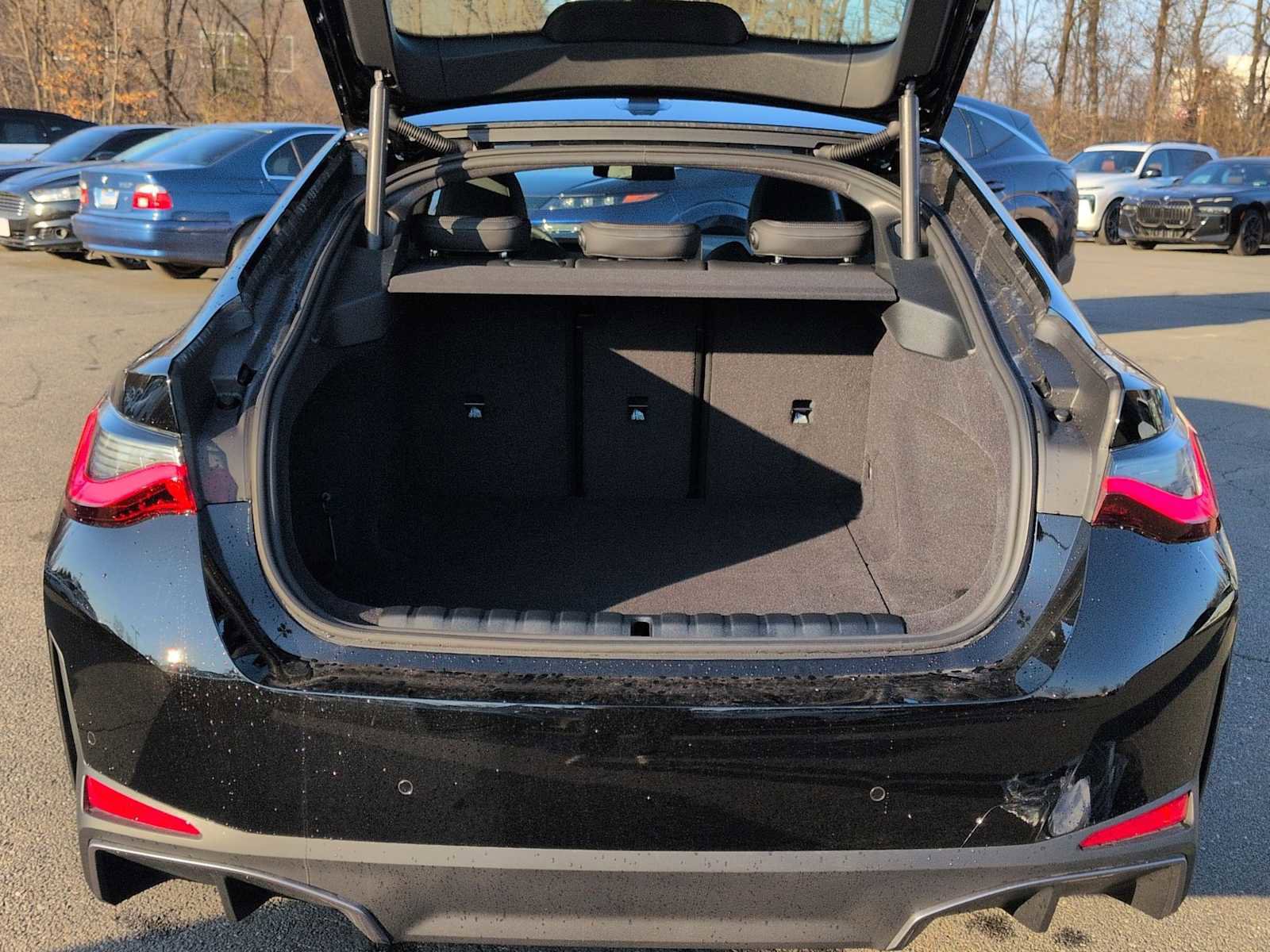 New 2026 BMW i4 xDrive40i image 36