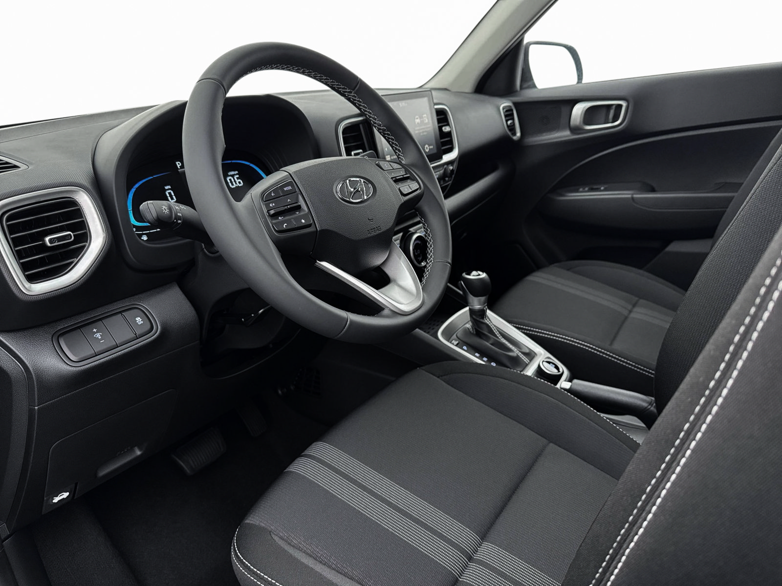 New 2026 Hyundai Venue SEL FWD image 14